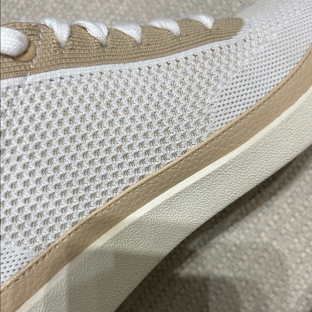 Vionic White and Tan Knit Lace-Up Sneakers - Picture 3 of 11